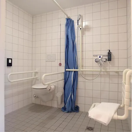 Ibis Budget Messe Hotel 2*