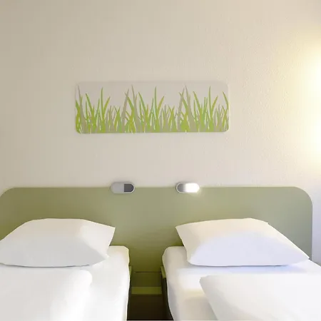Hotel Ibis Budget Messe 2*